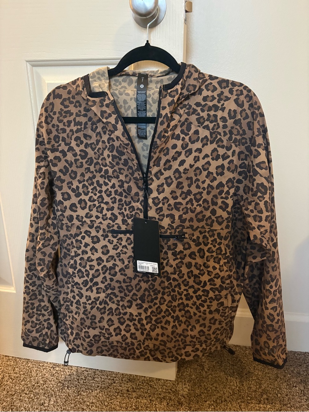 Lululemon Multi-Pocket Running Anorak